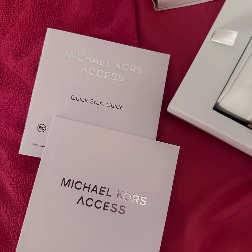 Michael Kors, a smartwatch